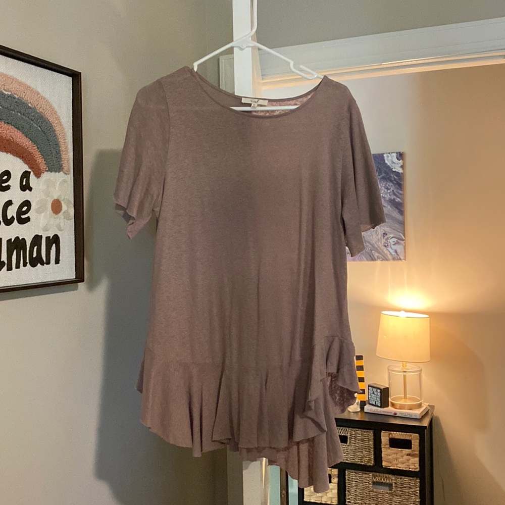 Cute Easel size S shirt